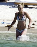 Caroline-Wozniacki-bikini_03.jpg