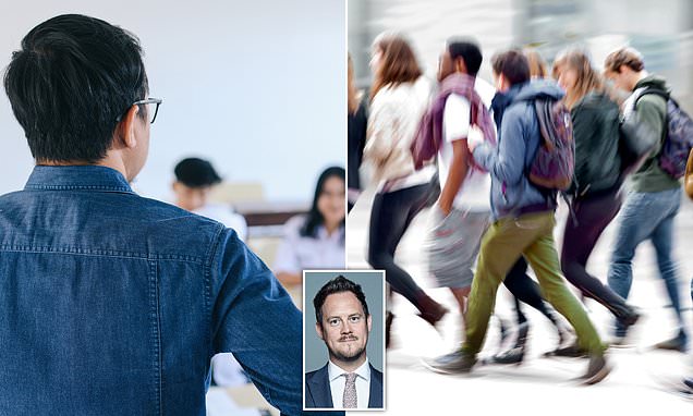 www.dailymail.co.uk