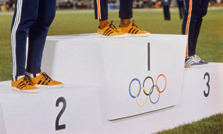Olympic-winners-podium-007.jpg