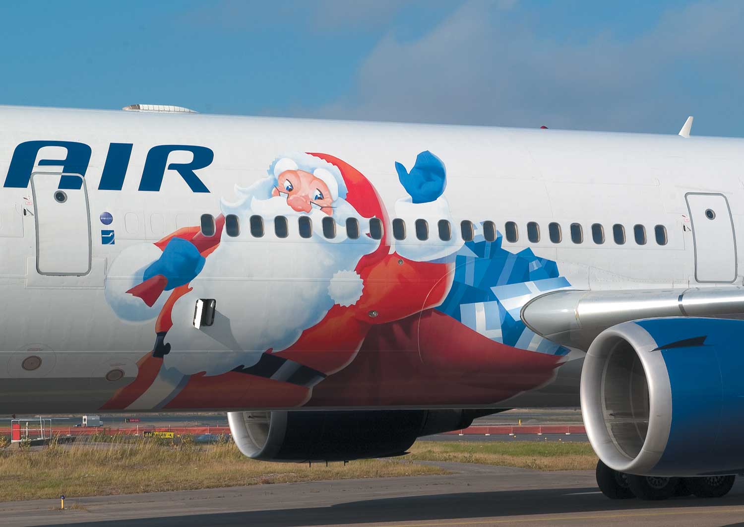 FinnairSantaClaus.jpg