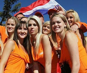 dutchdress.jpg