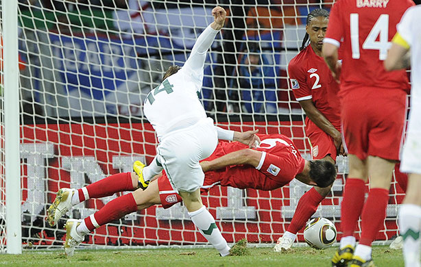 John-Terry-as-he-launches-005.jpg